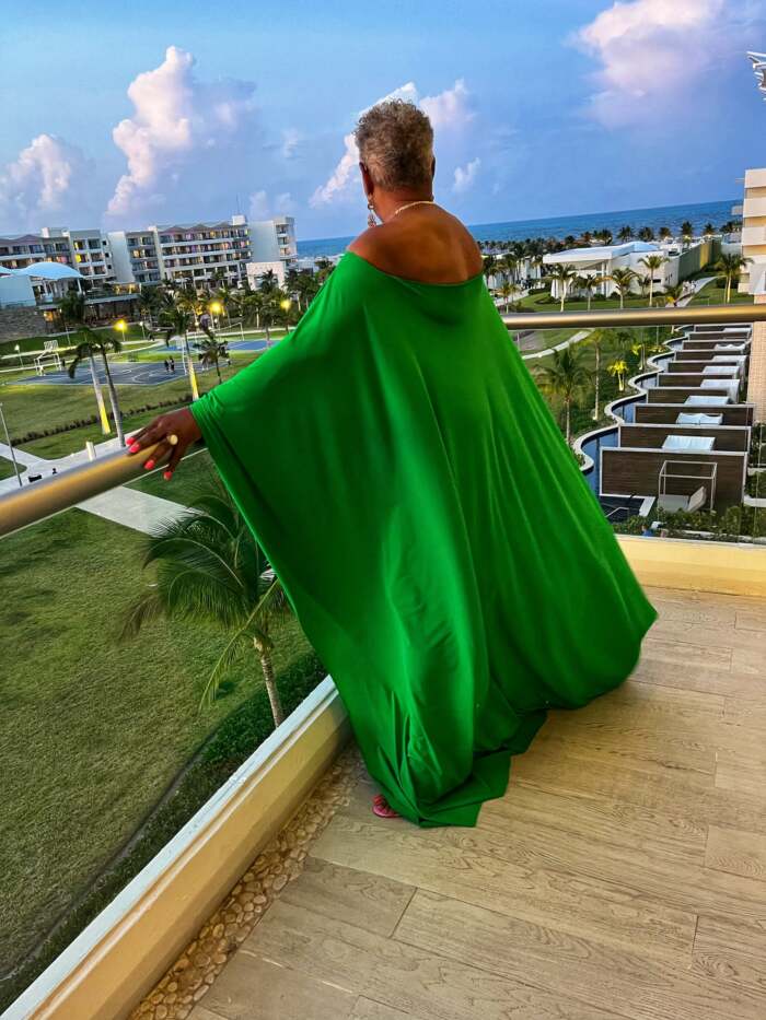 Queen Emerald - Image 4