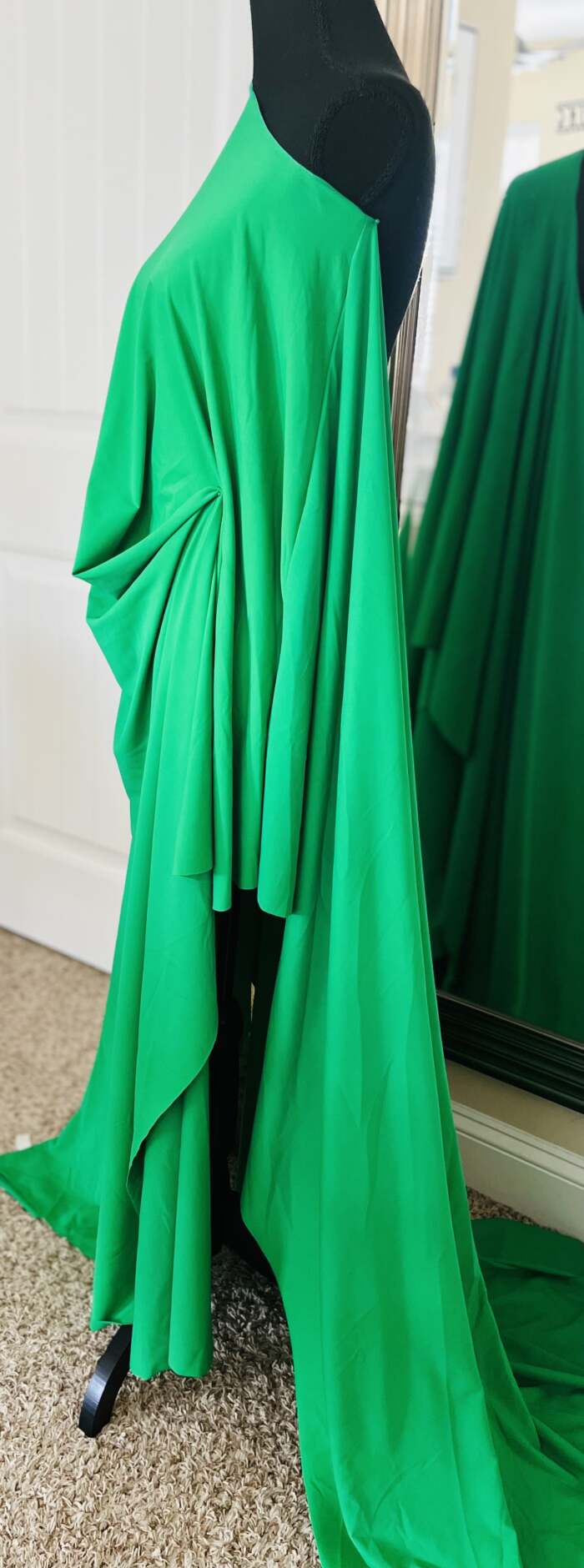 Queen Emerald - Image 2
